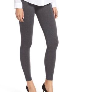 SPANX Women's Look at Me Now Seamless Gray Leggings Size Large